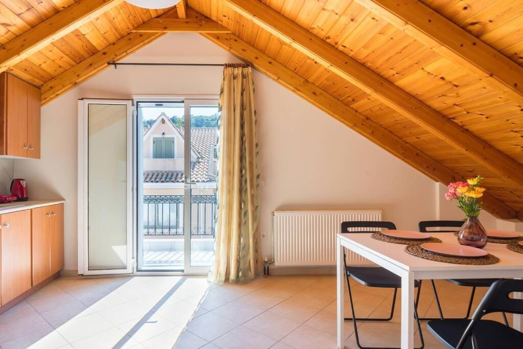 Gerry'S Argostoli Central Square Loft Bagian luar foto